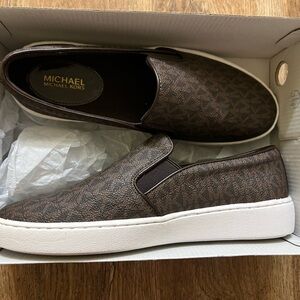 Michael Kors Slip on